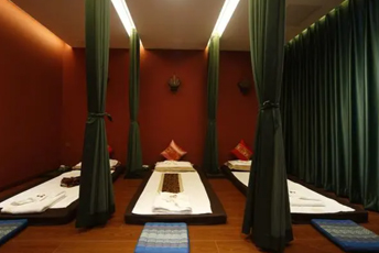 北京昌平区泰式按摩的被动瑜伽：当身体被折叠成诗